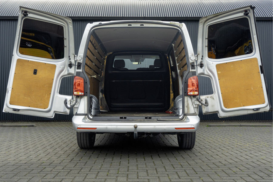 Volkswagen Transporter TDI L2H1 | Automaat | 199PK | CarPlay | Navi | LED | Cruise | Airco | PDC | Euro 6