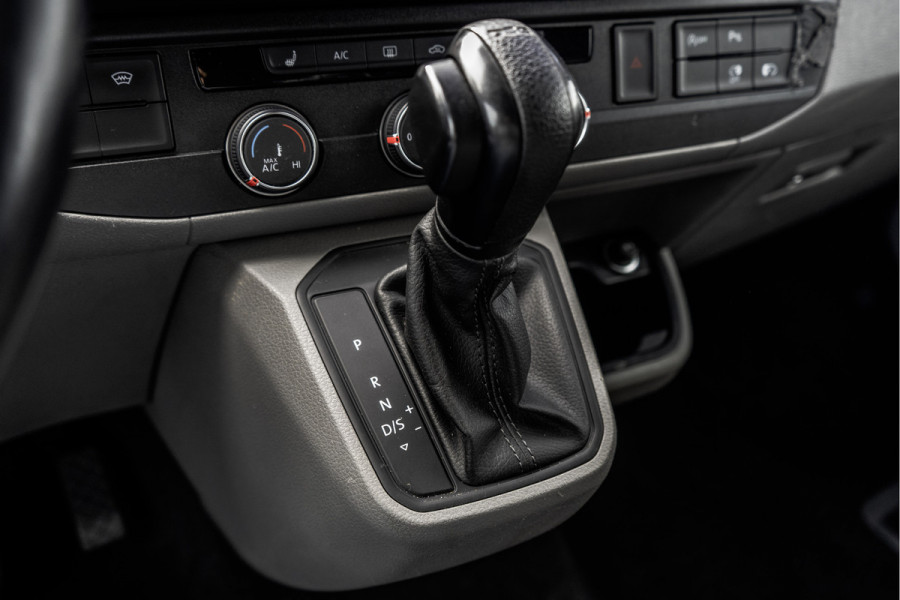 Volkswagen Transporter TDI L2H1 | Automaat | 199PK | CarPlay | Navi | LED | Cruise | Airco | PDC | Euro 6