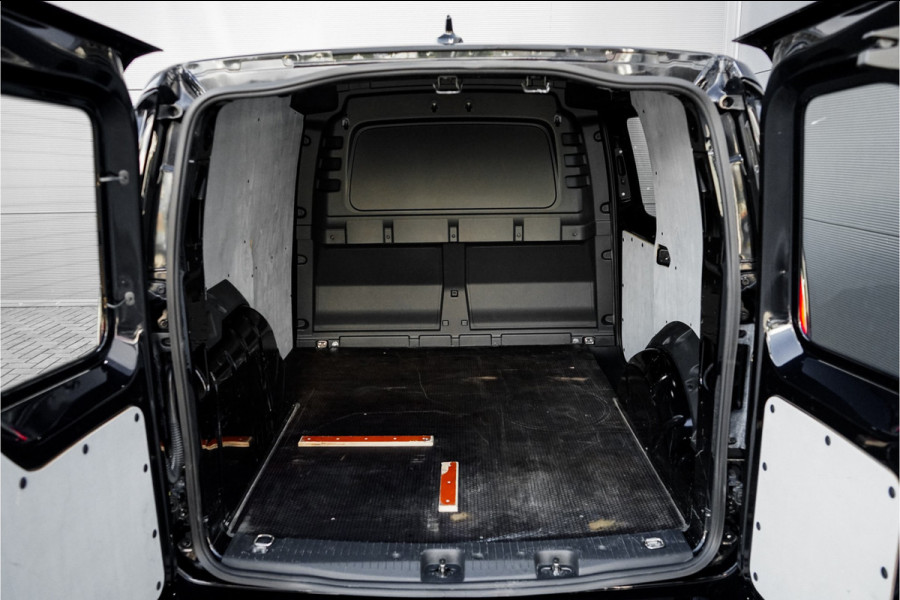 Volkswagen Caddy Cargo 2.0 TDI 1st Edition LED Virtual Cockpit ACC Stoelverw