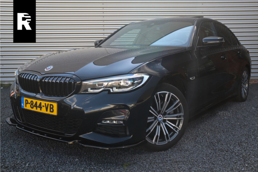 BMW 3-serie 320e M-Sport Glazen dak / HiFi / 50 Jahre / Camera / M Performance