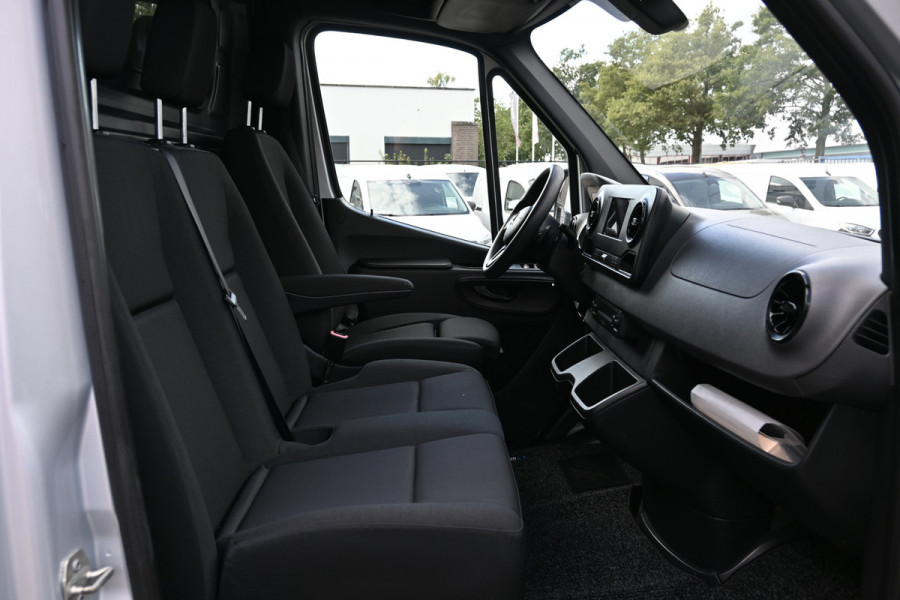 Mercedes-Benz Sprinter 316 CDI L2H2 Geveerde stoel, MBUX met navigatie en camera