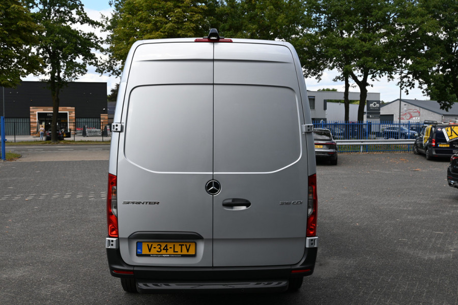 Mercedes-Benz Sprinter 316 CDI L2H2 Geveerde stoel, MBUX met navigatie en camera