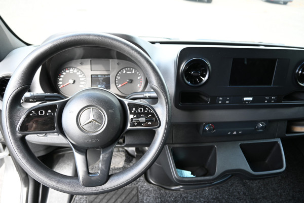 Mercedes-Benz Sprinter 316 CDI L2H2 Geveerde stoel, MBUX met navigatie en camera
