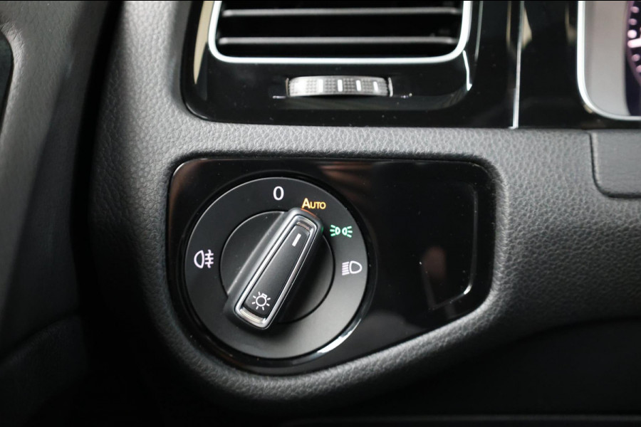 Volkswagen Golf 2.0 TSI 4Motion R 310+PK LED/VIRTUAL/PANO/ALCANTARA+S.VERWARMING/DYNAUDIO/19" LMV/ACC/ECC/12 MDN GARANTIE!