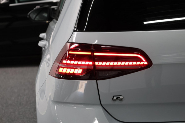 Volkswagen Golf 2.0 TSI 4Motion R 310+PK LED/VIRTUAL/PANO/ALCANTARA+S.VERWARMING/DYNAUDIO/19" LMV/ACC/ECC/12 MDN GARANTIE!