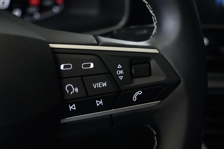 Seat Leon 1.0 TSI Style Launch Edition | CarPlay | Virtual | Acc | Camera | Pdc | Climate |