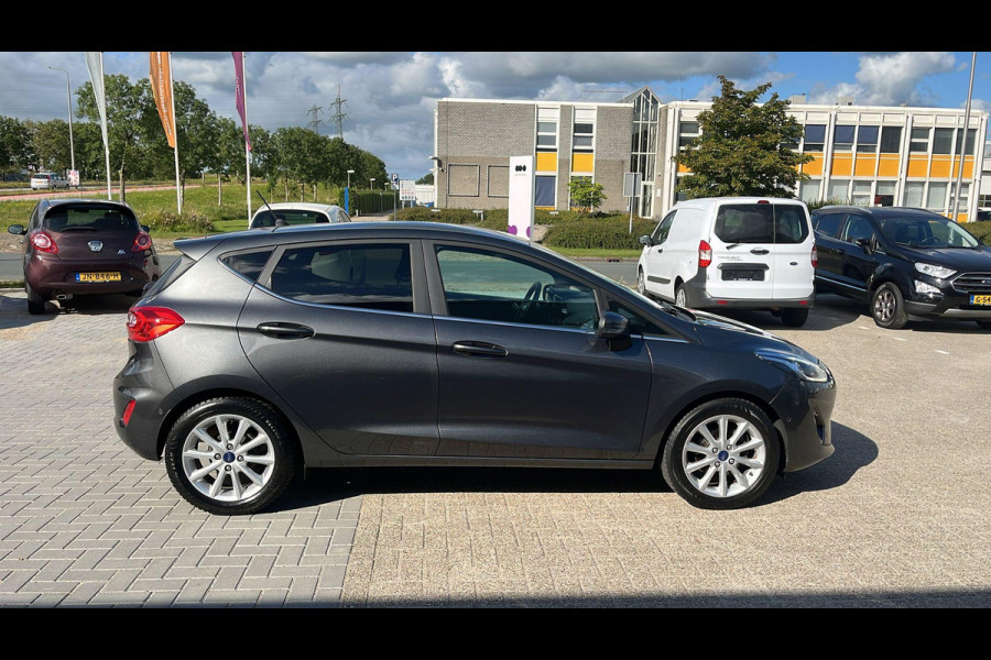 Ford Fiesta 1.0 EcoBoost Titanium Automaat | Winter pakket | parkeersensoren & camera achter