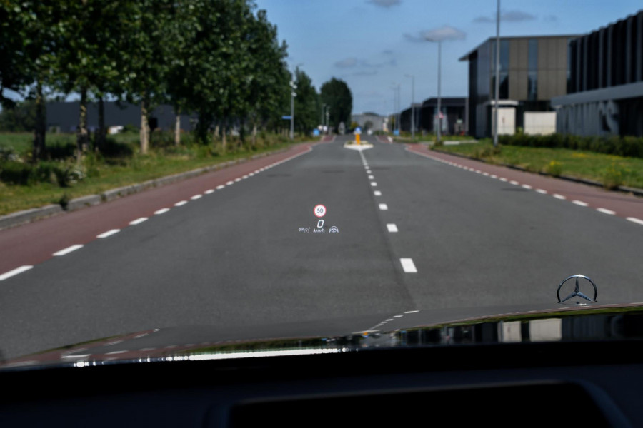 Mercedes-Benz S-Klasse 450 e AMG Line. Nappaleder, 4W sturing, Massage, Koeling, Pano, Softclose, HUD, 360, Burm, Distro+