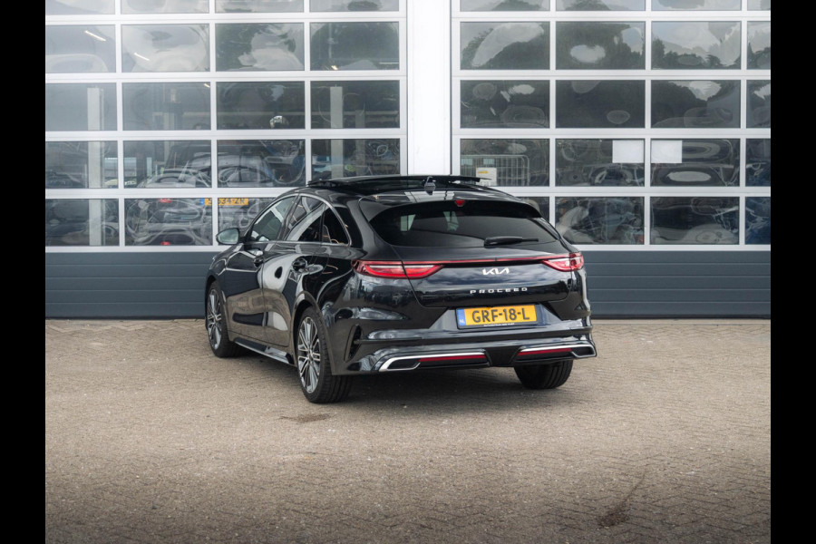 Kia ProCeed 1.5 T-GDi GT-PlusLine | Automaat | Pano dak | 18" velgen | Clima | Cruise | GT interieur
