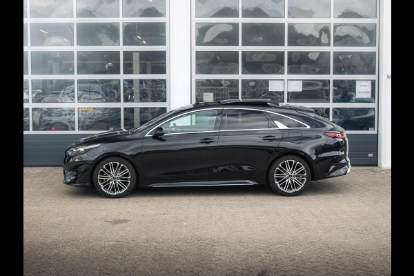 Kia ProCeed 1.5 T-GDi GT-PlusLine | Automaat | Pano dak | 18" velgen | Clima | Cruise | GT interieur