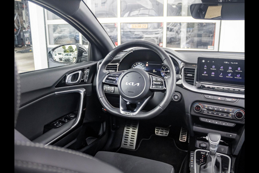 Kia ProCeed 1.5 T-GDi GT-PlusLine | Automaat | Pano dak | 18" velgen | Clima | Cruise | GT interieur