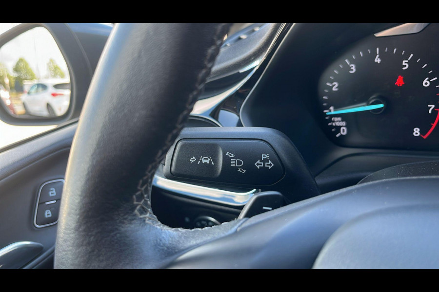 Ford Fiesta 1.0 EcoBoost Titanium Automaat | Winter pakket | parkeersensoren & camera achter