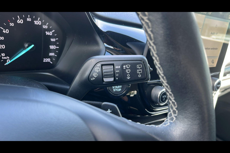 Ford Fiesta 1.0 EcoBoost Titanium Automaat | Winter pakket | parkeersensoren & camera achter