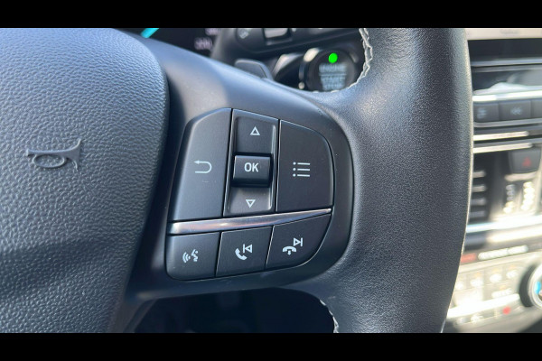 Ford Fiesta 1.0 EcoBoost Titanium Automaat | Winter pakket | parkeersensoren & camera achter