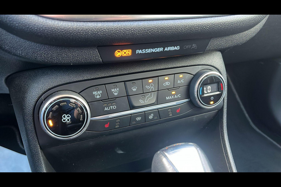 Ford Fiesta 1.0 EcoBoost Titanium Automaat | Winter pakket | parkeersensoren & camera achter