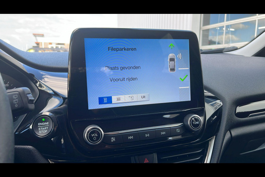 Ford Fiesta 1.0 EcoBoost Titanium Automaat | Winter pakket | parkeersensoren & camera achter