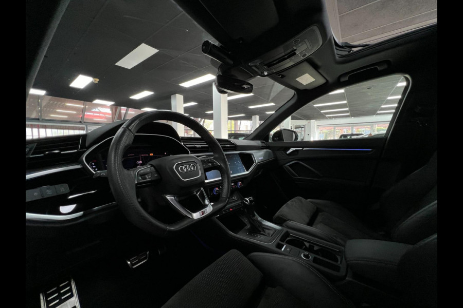 Audi Q3 35 TFSI S-LINE| PANO | ACC | Matrix | CAM |SFEERVERL