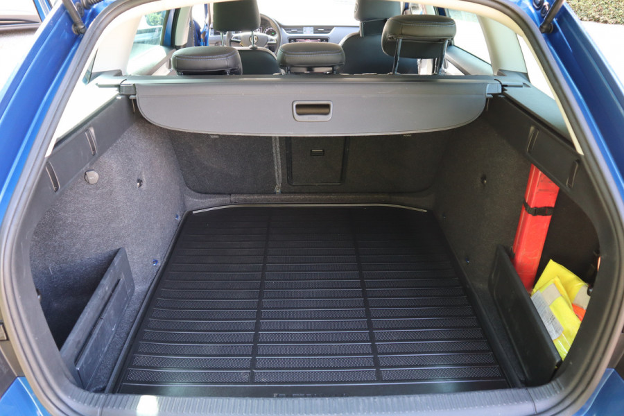 Škoda Octavia Combi 1.0 TSI Greentech Ambition Business | Automaat | Lederen bekleding |