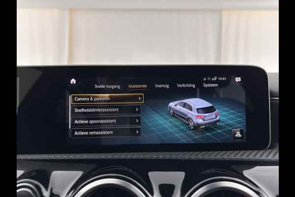 Mercedes-Benz A-Klasse 160 Business Solution (INCL-BTW) *LEATHER- FABRIC | FULL-LED | WIDE-SCREEN-COCKPIT | CAMERA | NAVI-FULLMAP | HEATED-COMFORTSEATS | ECC | PRIVACY-GLASS | PDC | KEYLESS | CRUISE | CARBON-INLAY | 16''ALU*