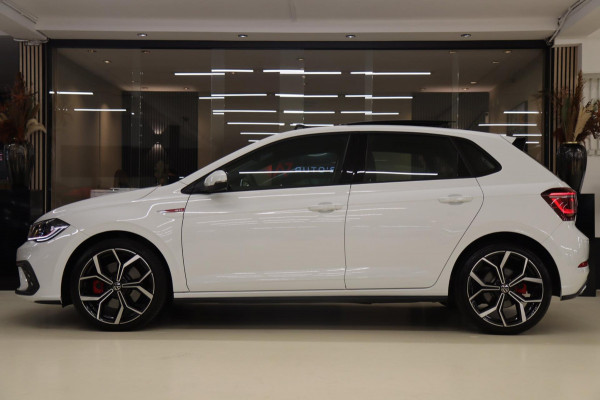 Volkswagen Polo 2.0 TSI GTI PANO/IQ/KEYLESS/BEATS/CAM/CARPLAY/BOMVOL