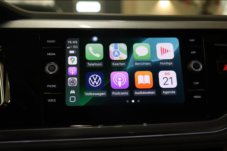 Volkswagen Polo 2.0 TSI GTI PANO/IQ/KEYLESS/BEATS/CAM/CARPLAY/BOMVOL