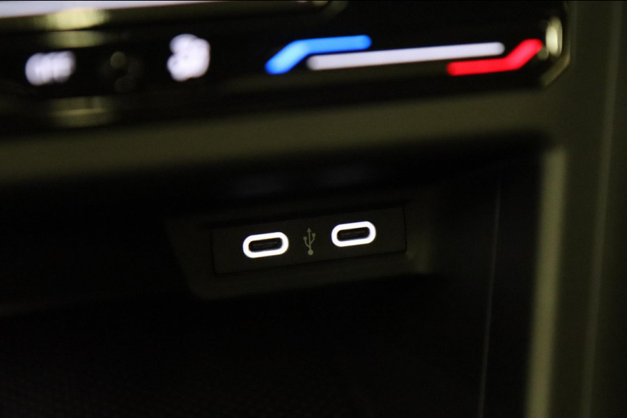 Volkswagen Polo 2.0 TSI GTI PANO/IQ/KEYLESS/BEATS/CAM/CARPLAY/BOMVOL
