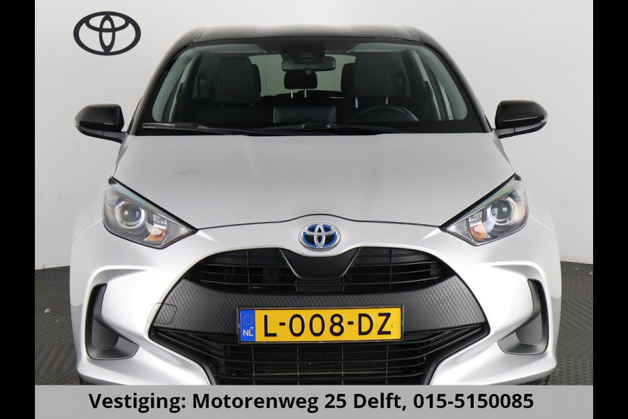 Toyota Yaris 1.5 HYBRID BI-TONE SILVERLINE AUTOMAAT CLOUD NAVI APPLE & ANDROID.CAMERA.TOYOTA GARANTIE TOT 2031 !!
