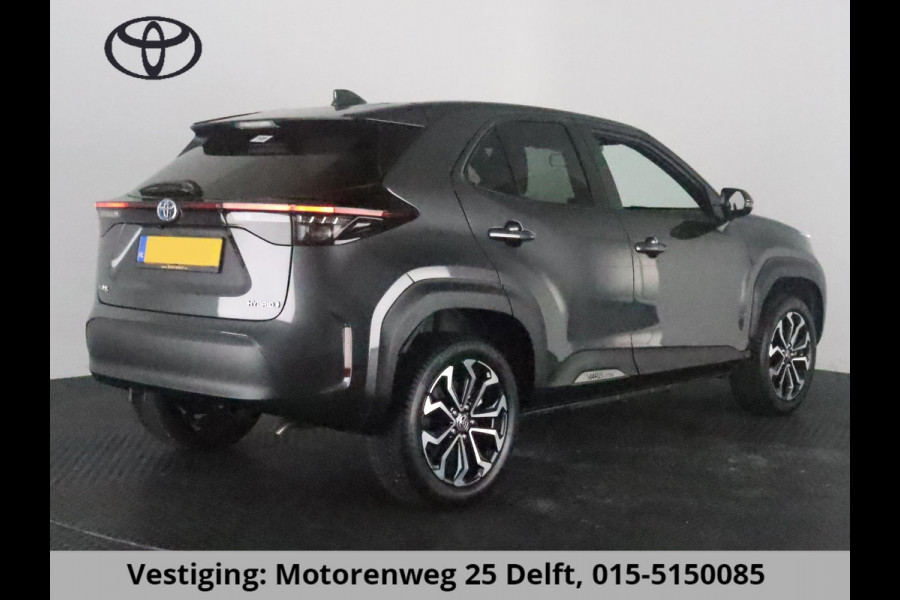 Toyota Yaris Cross Hybrid 130 Dynamic Luxury 2025 . DIRECT LEVERBAAR MET 10 JAAR GARANTIE  Stuur- & Stoelverwarming . Apple Carplay & AndroidAUTO |