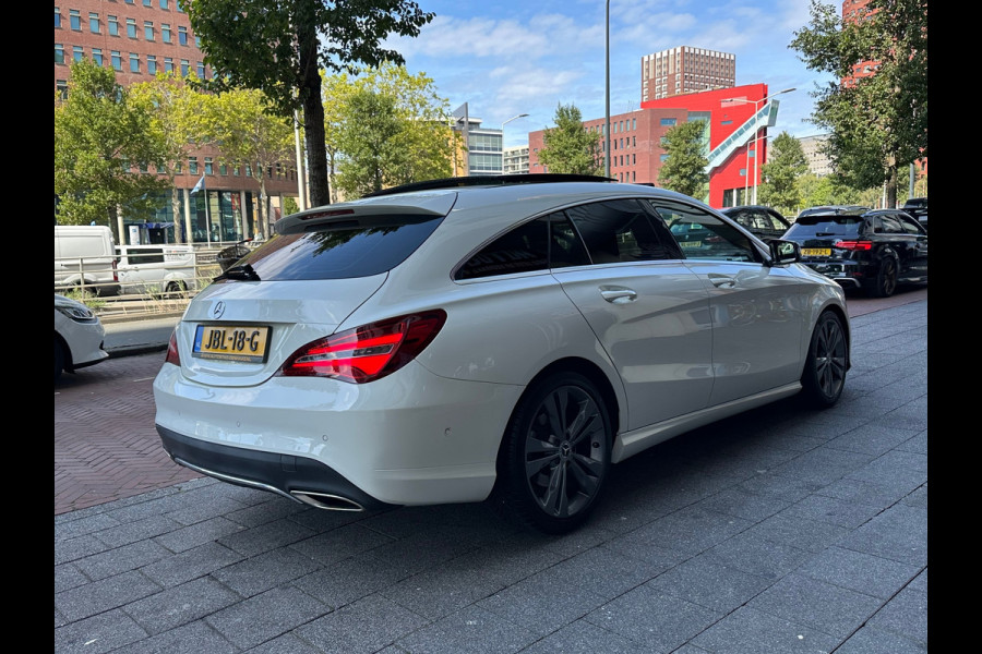 Mercedes-Benz CLA-Klasse Shooting Brake 180 Automaat Panoromadak