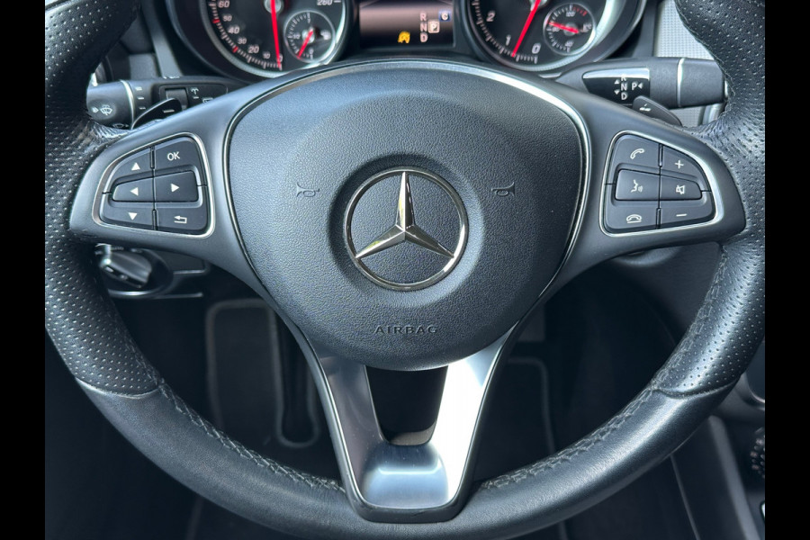 Mercedes-Benz CLA-Klasse Shooting Brake 180 Automaat Panoromadak