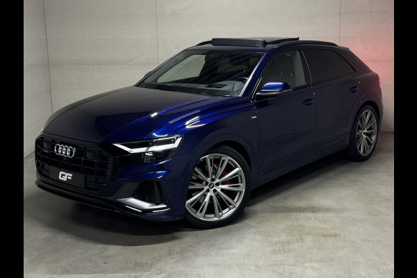 Audi Q8 55 TFSI Quattro S-Line Black Edition Pano B&O 360° Sfeer Luchtv. Trekh.
