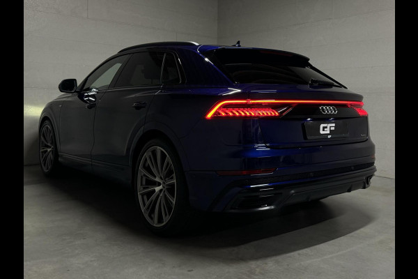 Audi Q8 55 TFSI Quattro S-Line Black Edition Pano B&O 360° Sfeer Luchtv. Trekh.
