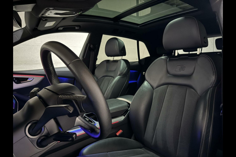 Audi Q8 55 TFSI Quattro S-Line Black Edition Pano B&O 360° Sfeer Luchtv. Trekh.