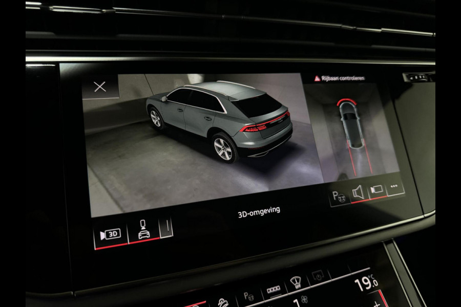 Audi Q8 55 TFSI Quattro S-Line Black Edition Pano B&O 360° Sfeer Luchtv. Trekh.