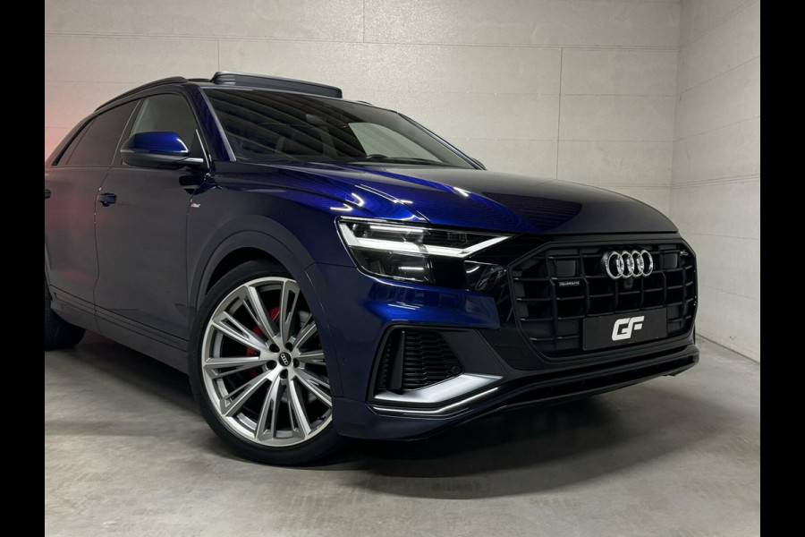 Audi Q8 55 TFSI Quattro S-Line Black Edition Pano B&O 360° Sfeer Luchtv. Trekh.