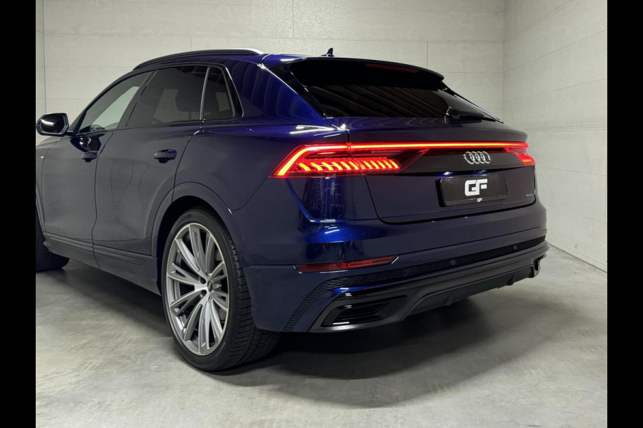 Audi Q8 55 TFSI Quattro S-Line Black Edition Pano B&O 360° Sfeer Luchtv. Trekh.