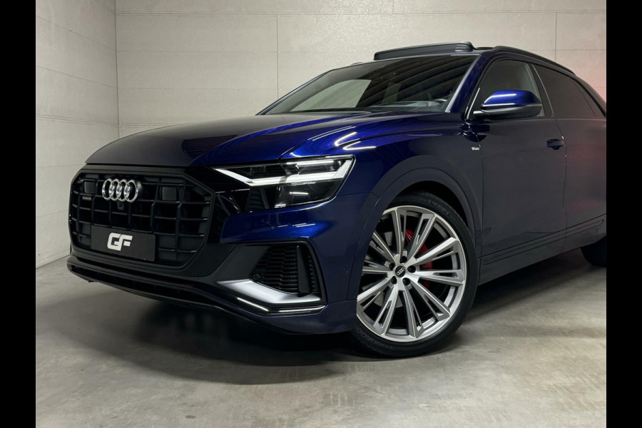 Audi Q8 55 TFSI Quattro S-Line Black Edition Pano B&O 360° Sfeer Luchtv. Trekh.