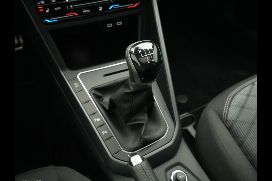 Volkswagen Polo 1.0 TSI 95 5MT R-Line Edition Telefoon draadloos oplaadbaar (Wireless Charging)