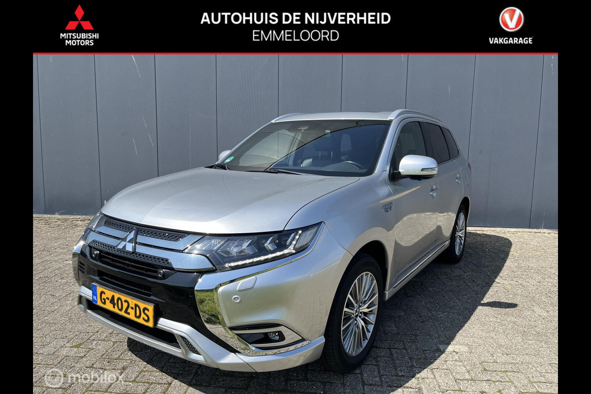 Mitsubishi Outlander 2.4 PHEV Instyle|trekhaak|zonnedak|leer