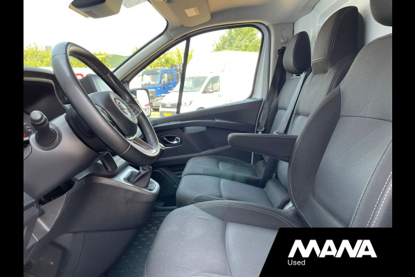 Nissan Primastar 2.0dCi 131PK L2H1 N-Connecta Carplay Navi Camera Trekhaak