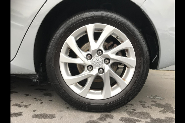 Toyota Auris 1.8 Hybrid Dynamic Go