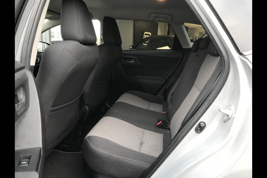 Toyota Auris 1.8 Hybrid Dynamic Go