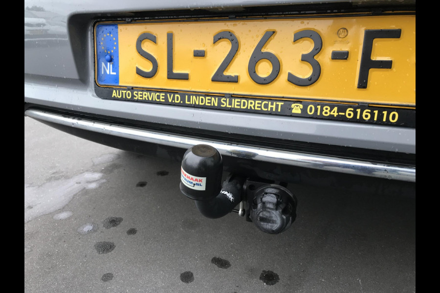 Toyota Auris 1.8 Hybrid Dynamic Go