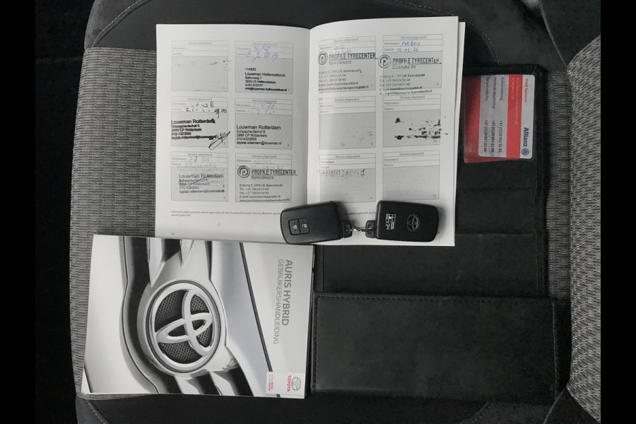 Toyota Auris 1.8 Hybrid Dynamic Go