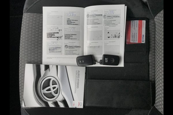 Toyota Auris 1.8 Hybrid Dynamic Go