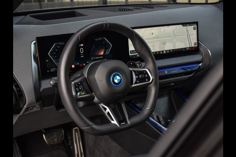 BMW X3 30e xDRIVE | M-SPORT PRO | ADAPTIVE SUSPENSION | DRIVING ASSISTANT PLUS | COMFORT ACCESS | TREKHAAK | ICONIC GLOW | MEMORY SEATS