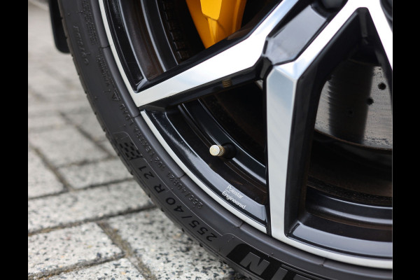 Volvo XC60 T8 AWD Polestar Engineered