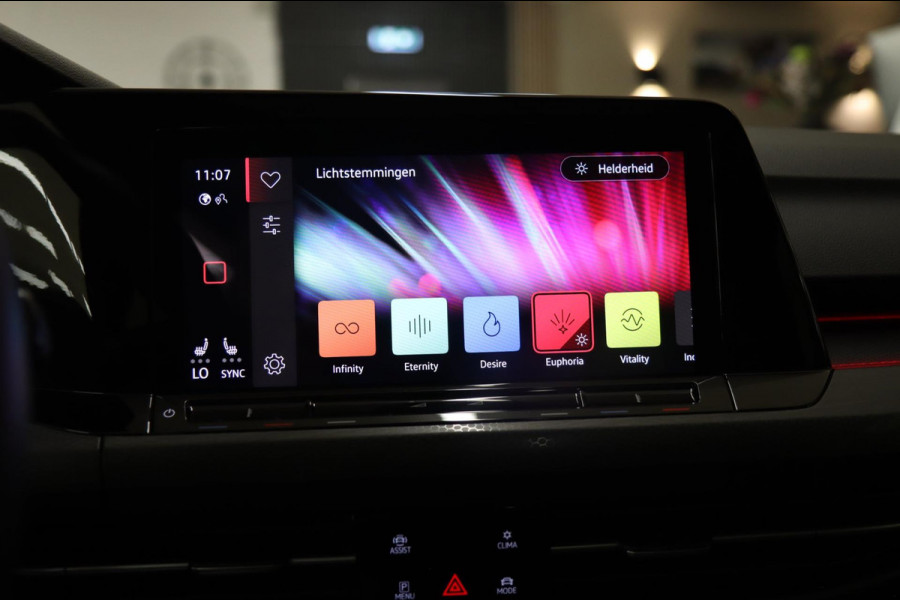 Volkswagen Golf 2.0 TSI GTI CLUBSPORT /PANO/NAVI/DODEHOEK/LANEASSIST/ACC/CAM/CARPLAY/IQ-LIGHT/VOLL