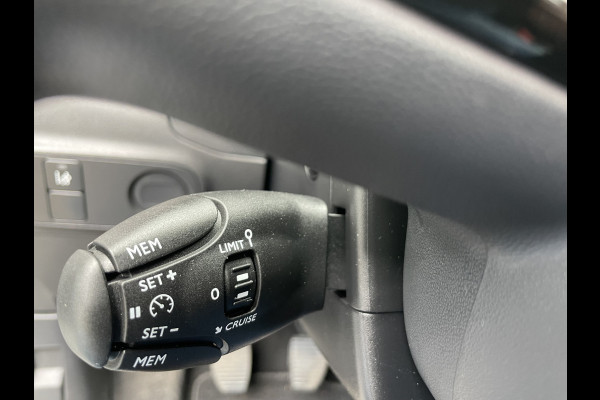 Citroën C3 1.2 PureTech S&S Live Airco - Cruise control - Rijstrooksensor