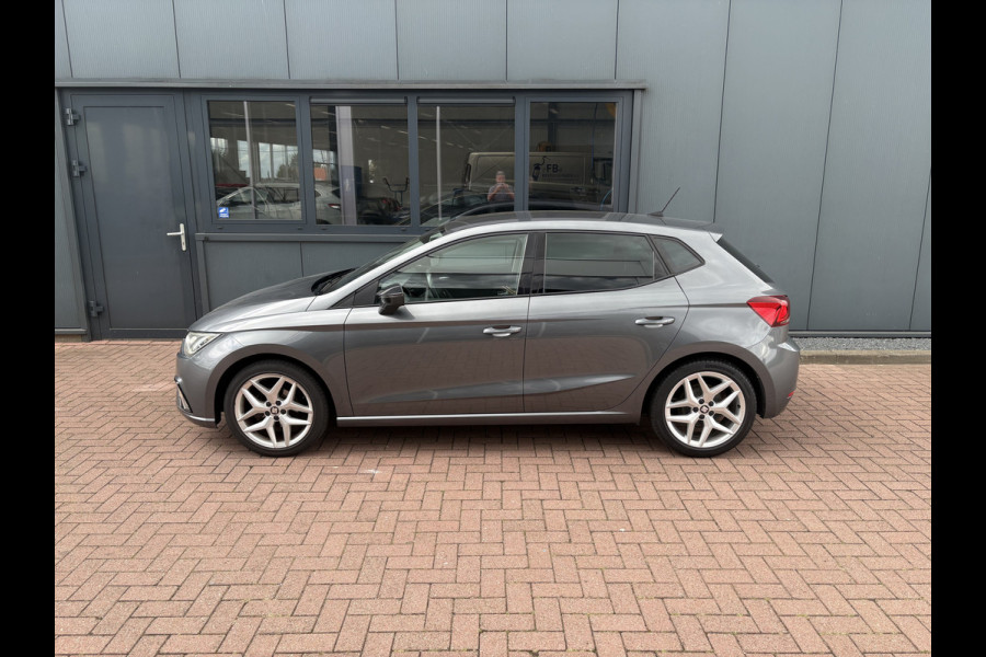 Seat Ibiza 1.0 TSi FR Business Intense CAMERA/LED/CARPLAY/NAVI/ADAPT.CRUISE/TREKHAAK